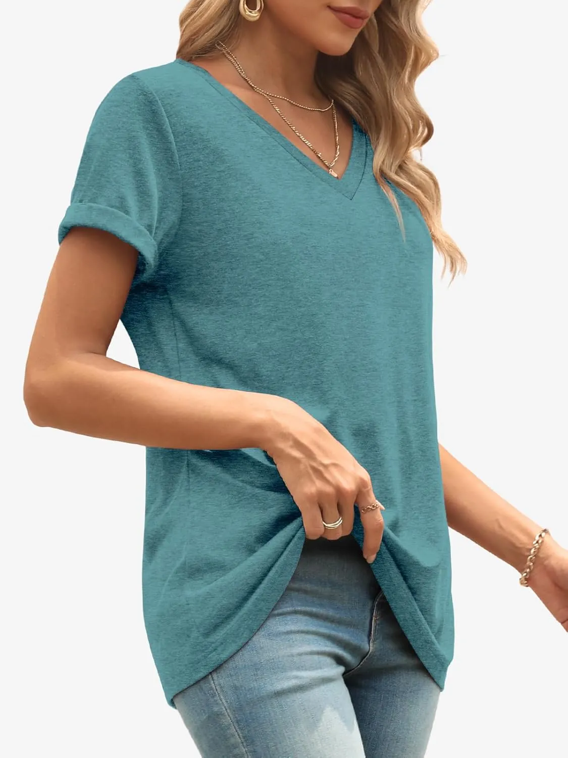 ATHMILE T Shirts Short Sleeve V Neck Tees for Women Fashion Tops Trendy Lightweight Casual Summer Outfits Clothes 2025 Beach