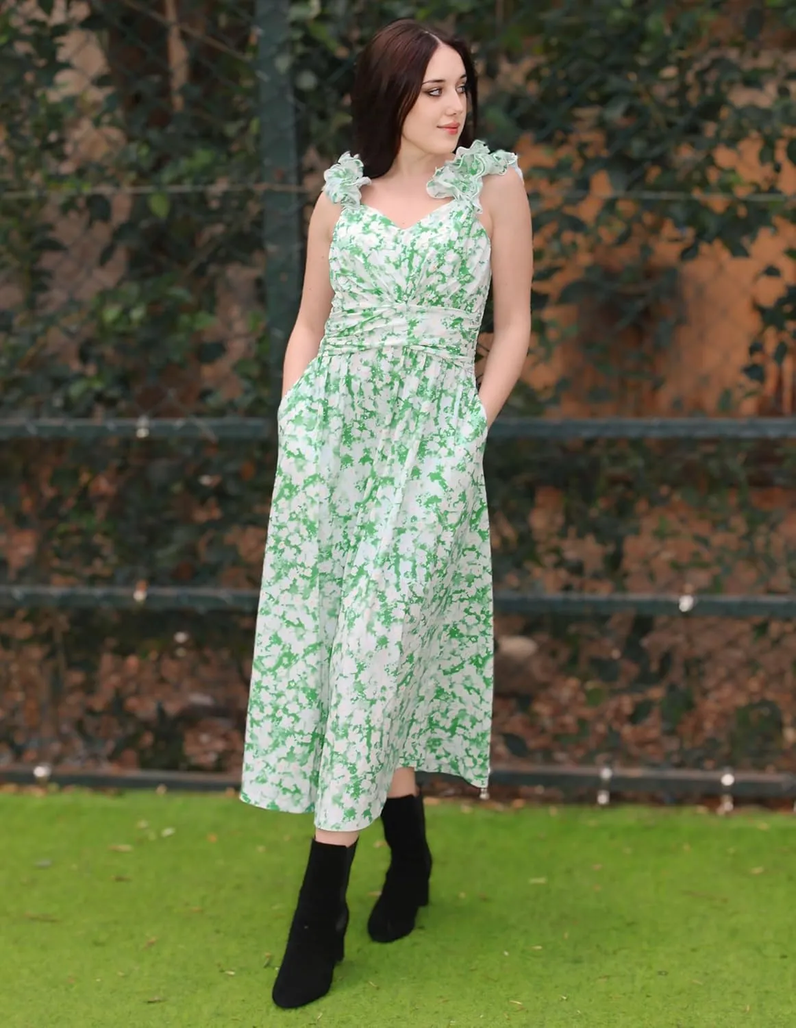 GRACE KARIN 2025 Women's Summer Floral Print Dress Sleeveless Casual Flowy Sundress A Line Ruffle Wedding Guest Outfit