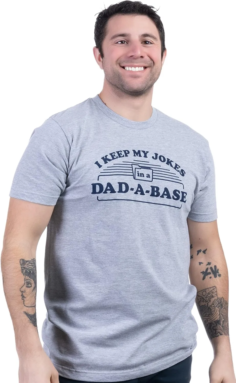 I Keep My Dad Jokes in a Dad-A-Base | Funny Father Tee, Grandpa ShirtDaddy Father's Day Pun Humor T-Shirt